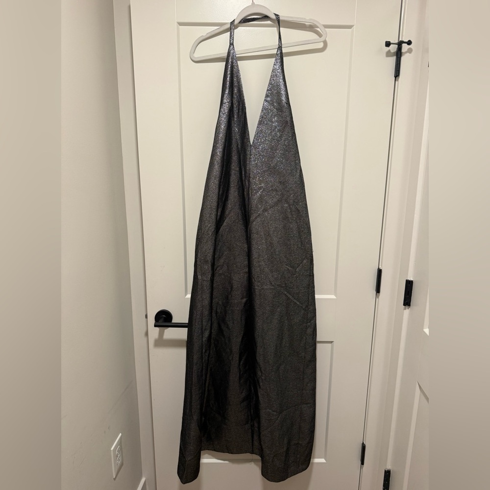 🟤🟤Solace London Metallic Silver Halter Top Gown - Picture 8 of 10